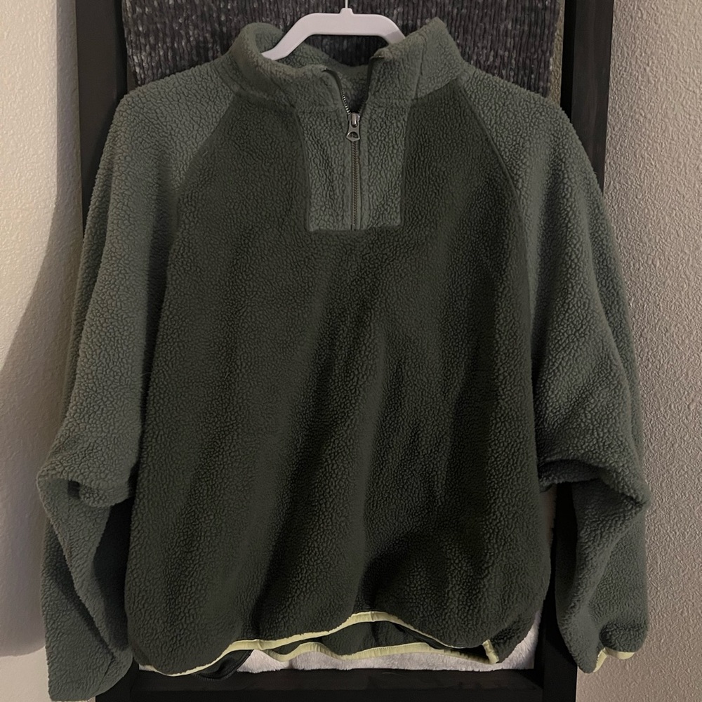 American Eagle Sherpa